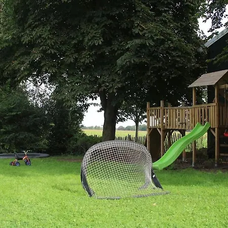 Prázdninový dům Boerderijtje Op Prachtige Plek, Nabij Natuurgebied