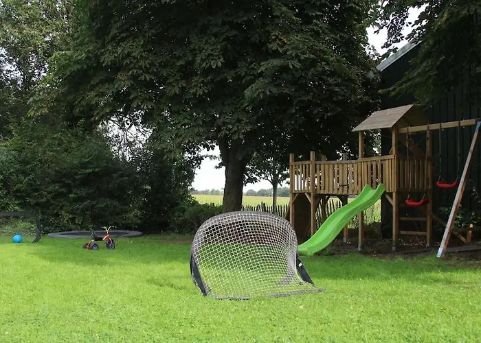 Holiday home Boerderijtje Op Prachtige Plek, Nabij Natuurgebied